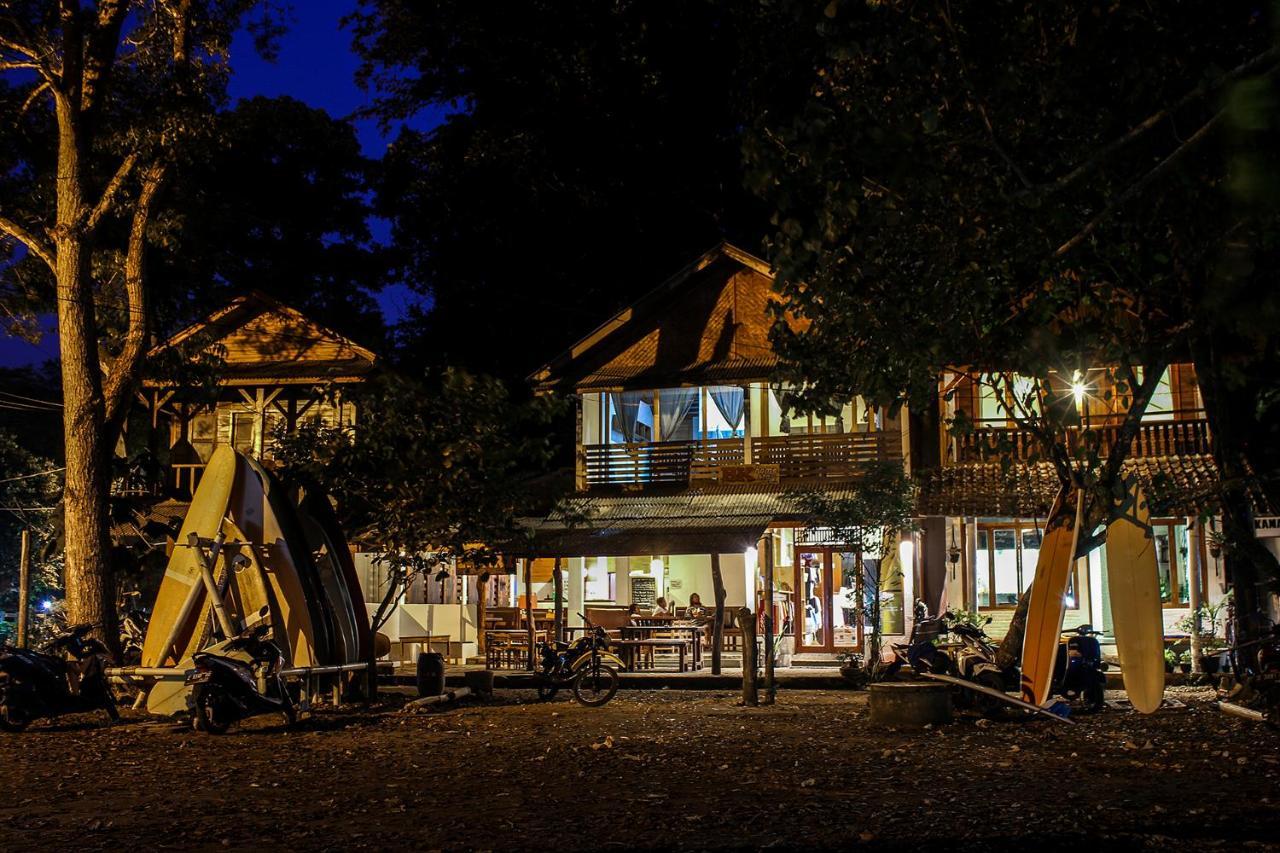 BK Homestay, Batukaras Luaran gambar