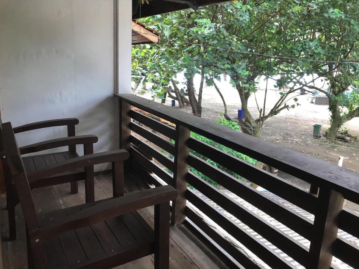 BK Homestay, Batukaras Luaran gambar