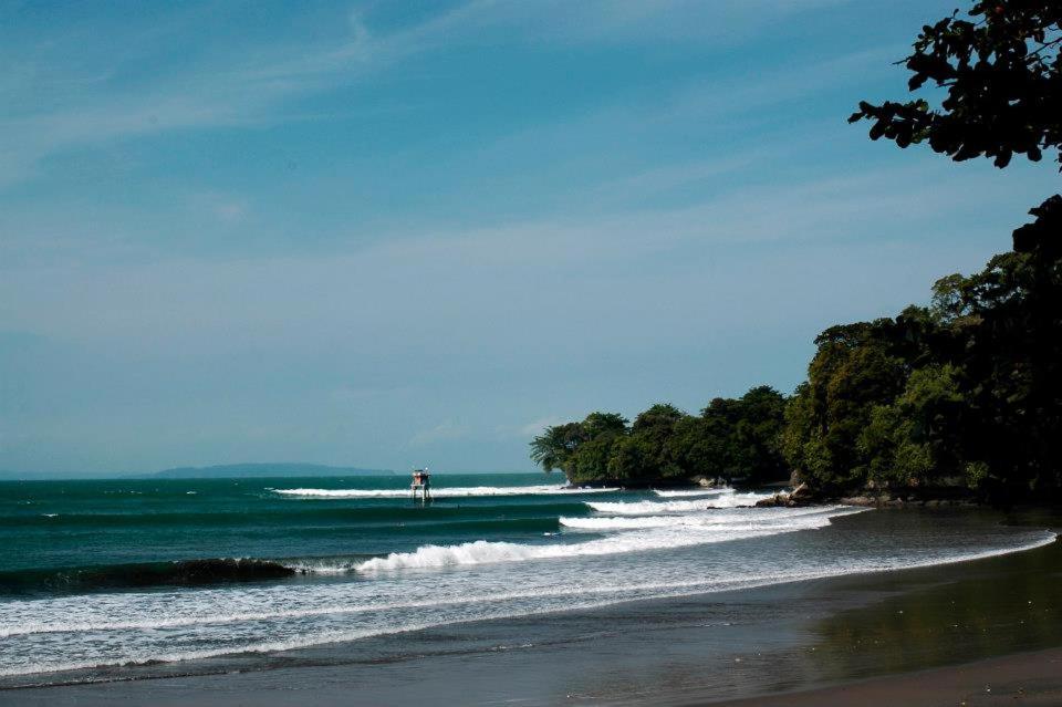 BK Homestay, Batukaras Luaran gambar